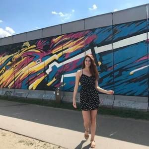 Meet your Posher, Anna